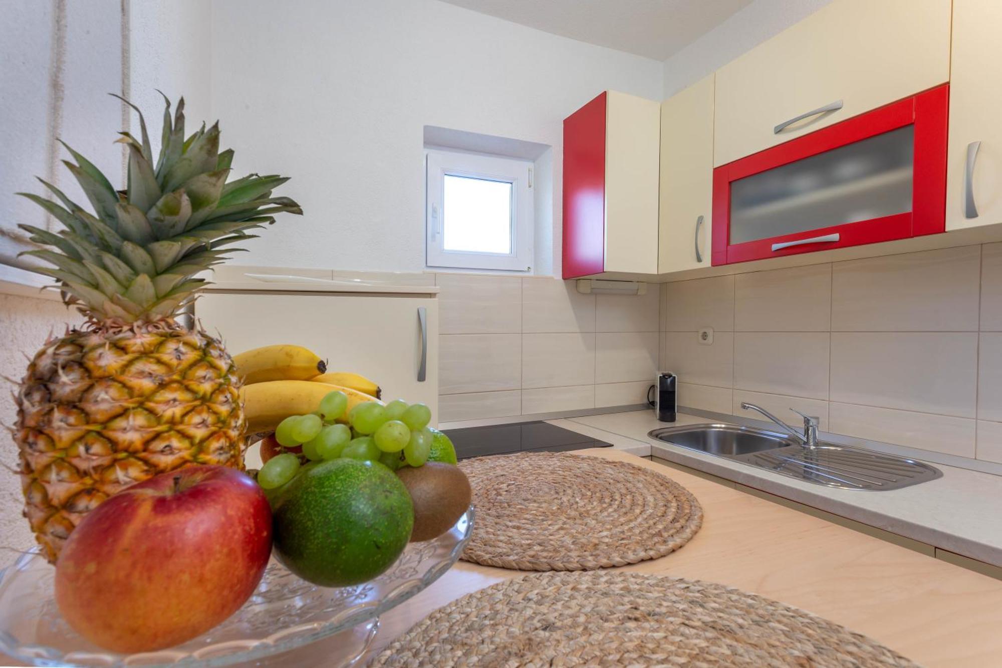 חוואר Tia Hvar Top View Apartment מראה חיצוני תמונה