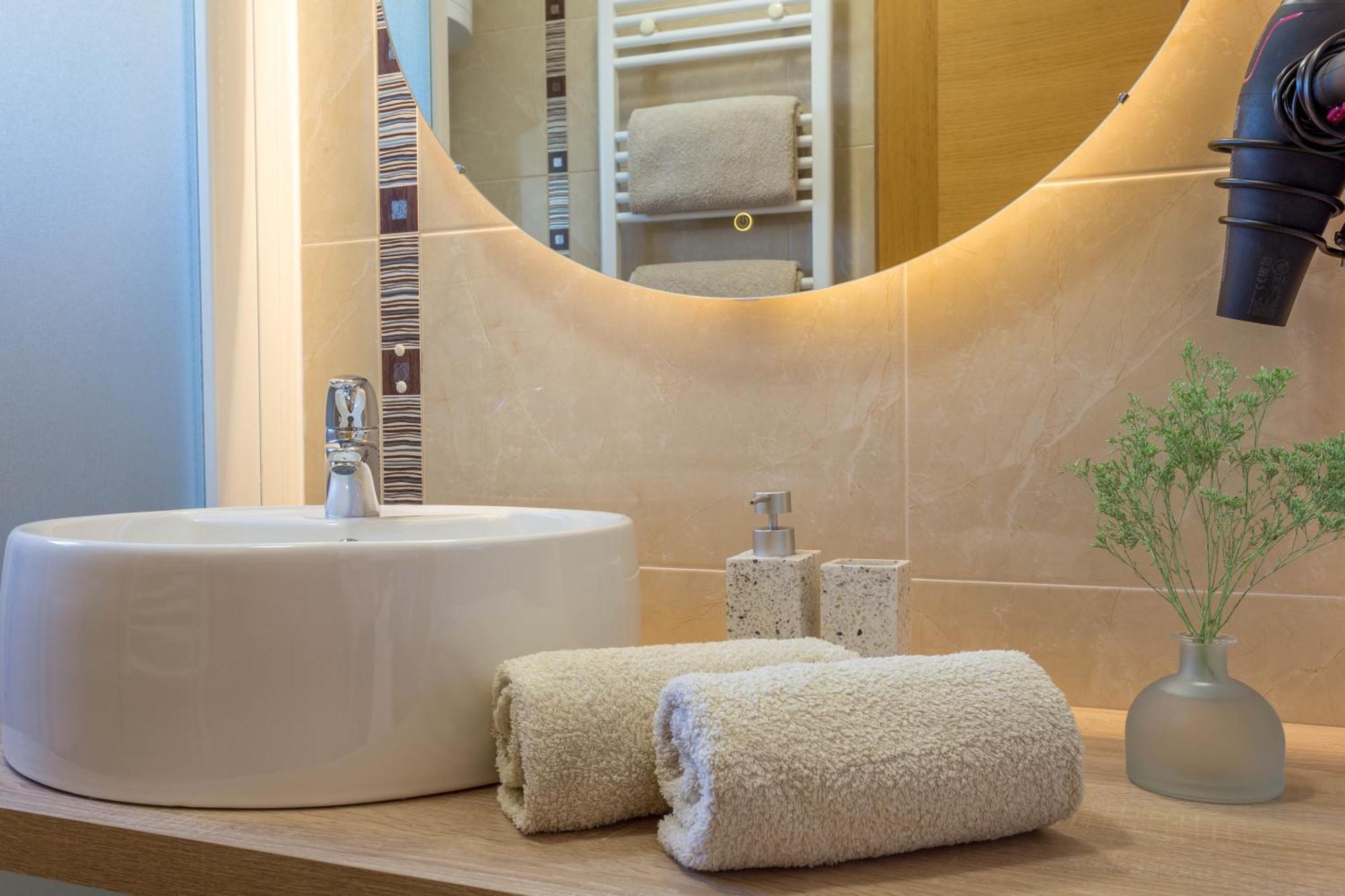 חוואר Tia Hvar Top View Apartment מראה חיצוני תמונה